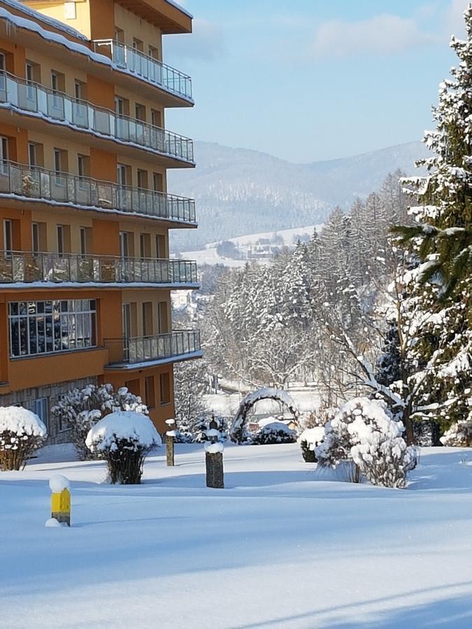 Korona Sanatorium Uzdrowiskowe Hotel Muszyna Buitenkant foto